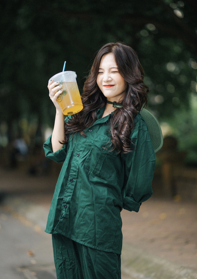 Cựu sinh viên ĐH Sư phạm Hà Nội sở hữu thần thái xuất sắc khiến không ít người yêu ngay từ cái nhìn đầu tiên - 5 Cựu sinh viên ĐH Sư phạm Hà Nội sở hữu thần thái xuất sắc khiến không ít người yêu ngay từ cái nhìn đầu tiên - 5