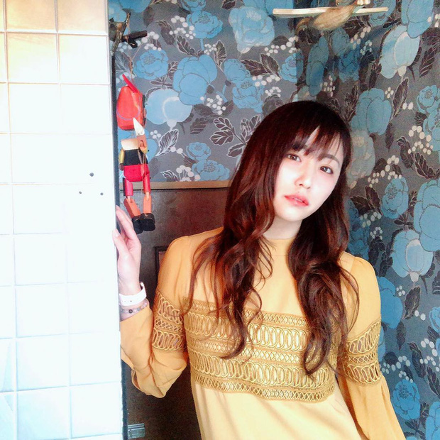 Hot girl 'vạn người mê' gây choáng khi để lộ căn phòng ngập trong rác: Sống ảo vậy mệt không hả trời? Hot girl 'vạn người mê' gây choáng khi để lộ căn phòng ngập trong rác: Sống ảo vậy mệt không hả trời?
