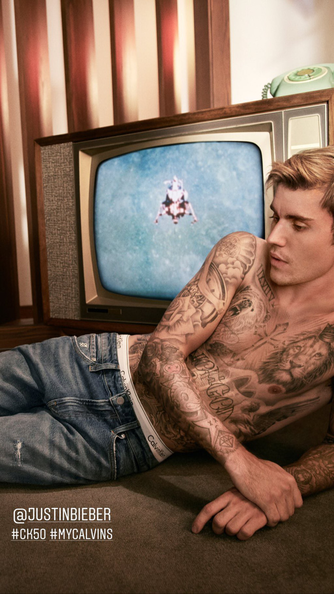 Vừa qua 'hôn lễ thế kỷ', Justin Bieber và vợ đã tung ngay bộ ảnh 'nóng' đến ngộp thở - 3 Vừa qua 'hôn lễ thế kỷ', Justin Bieber và vợ đã tung ngay bộ ảnh 'nóng' đến ngộp thở - 3