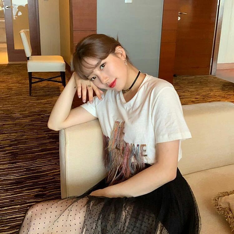Bí mật của Suzy: Nhan sắc thăng hạng chỉ nhờ giảm cân và cách rửa mặt sạch sâu tận 10 phút - 7 Bí mật của Suzy: Nhan sắc thăng hạng chỉ nhờ giảm cân và cách rửa mặt sạch sâu tận 10 phút - 7