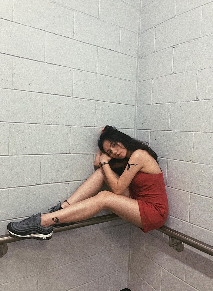 Rich kid Đặng Tiểu Tô Sa - cháu ngoại cố nhà giáo Văn Như Cương đã du học về nước, 'lột xác' ngày càng xinh đẹp thời thượng - 11 Rich kid Đặng Tiểu Tô Sa - cháu ngoại cố nhà giáo Văn Như Cương đã du học về nước, 'lột xác' ngày càng xinh đẹp thời thượng - 11