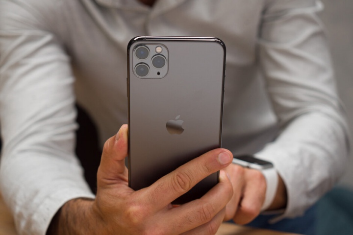 Tại sao Apple không mang Night Mode lên các iPhone đời cũ? Tại sao Apple không mang Night Mode lên các iPhone đời cũ?