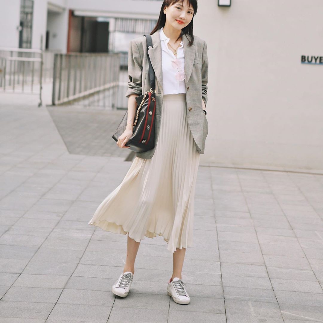 Khi bị đồng nghiệp chê mặc xấu: Nàng công sở đừng mặc kệ mà hãy cải tổ phong cách với 8 items sau đây - 13 Khi bị đồng nghiệp chê mặc xấu: Nàng công sở đừng mặc kệ mà hãy cải tổ phong cách với 8 items sau đây - 13