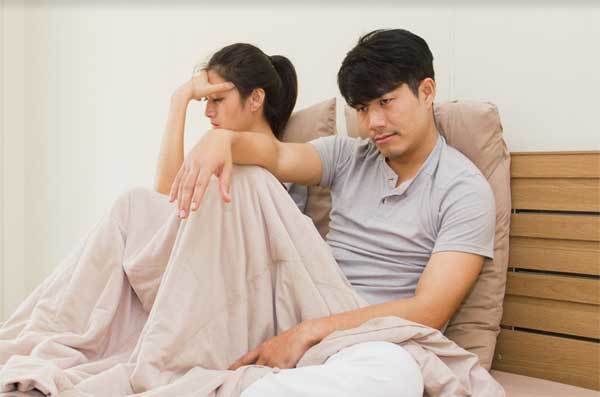 Khốn khổ vì lịch chăn gối của vợ Khốn khổ vì lịch chăn gối của vợ