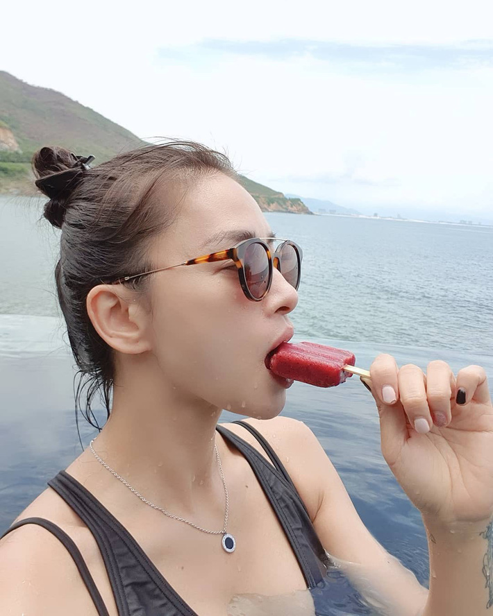 U40 rồi mà các mỹ nhân Việt vẫn giữ được nhan sắc và vóc dáng nuột nà, đó là nhờ cách ăn uống và tập luyện - 20 U40 rồi mà các mỹ nhân Việt vẫn giữ được nhan sắc và vóc dáng nuột nà, đó là nhờ cách ăn uống và tập luyện - 20