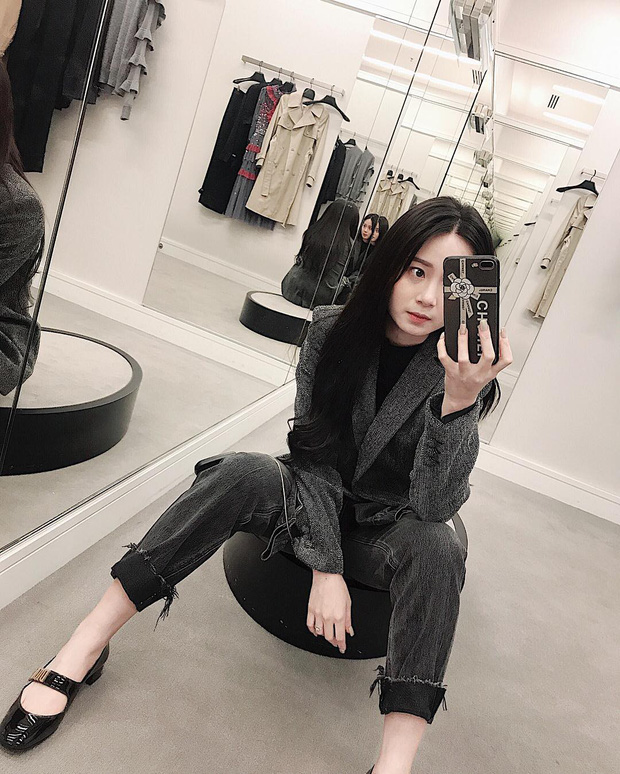 Rich kid có màn shopping hết 2 tỷ 300 triệu gây sốt là đạo diễn truyền hình ở Mỹ, cuộc sống nhiều người mơ - 6 Rich kid có màn shopping hết 2 tỷ 300 triệu gây sốt là đạo diễn truyền hình ở Mỹ, cuộc sống nhiều người mơ - 6