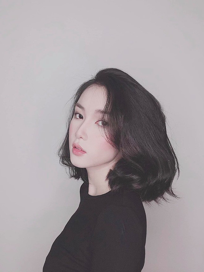 Hội cầu thủ 'quốc dân' đích thị là điển hình của con trai đào hoa: Tình cũ chưa kịp công khai chia tay đã bị soi cặp kè tình mới! - 19 Hội cầu thủ 'quốc dân' đích thị là điển hình của con trai đào hoa: Tình cũ chưa kịp công khai chia tay đã bị soi cặp kè tình mới! - 19