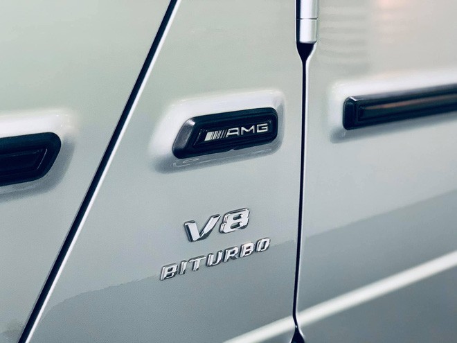 Mercedes-AMG G63 2019 chính hãng giá hơn 10 tỷ đồng bắt đầu đến tay khách Việt - 5 Mercedes-AMG G63 2019 chính hãng giá hơn 10 tỷ đồng bắt đầu đến tay khách Việt - 5