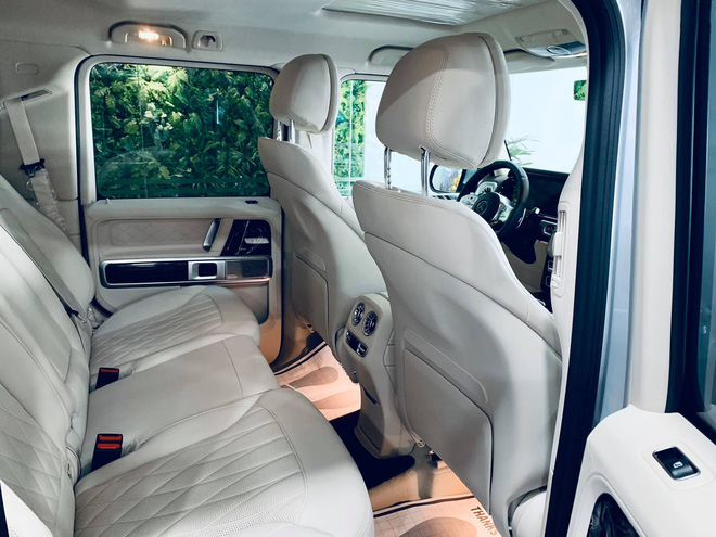 Mercedes-AMG G63 2019 chính hãng giá hơn 10 tỷ đồng bắt đầu đến tay khách Việt - 3 Mercedes-AMG G63 2019 chính hãng giá hơn 10 tỷ đồng bắt đầu đến tay khách Việt - 3