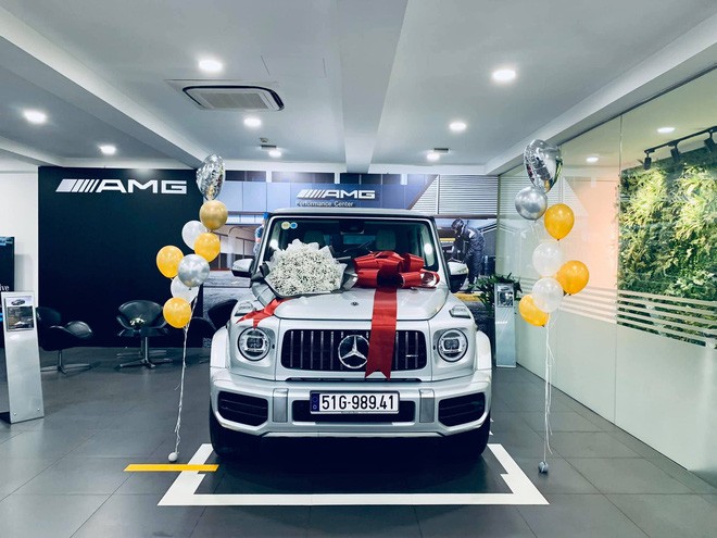 Mercedes-AMG G63 2019 chính hãng giá hơn 10 tỷ đồng bắt đầu đến tay khách Việt - 2 Mercedes-AMG G63 2019 chính hãng giá hơn 10 tỷ đồng bắt đầu đến tay khách Việt - 2