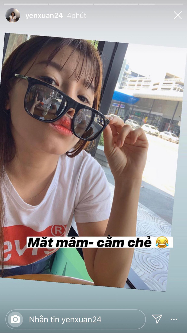 Yến Xuân đáp trả tin đồn lục đục tình cảm với Lâm Tây bằng 1 bức ảnh selfie khoe hạnh phúc mà tinh mắt lắm mới nhìn ra - 2 Yến Xuân đáp trả tin đồn lục đục tình cảm với Lâm Tây bằng 1 bức ảnh selfie khoe hạnh phúc mà tinh mắt lắm mới nhìn ra - 2