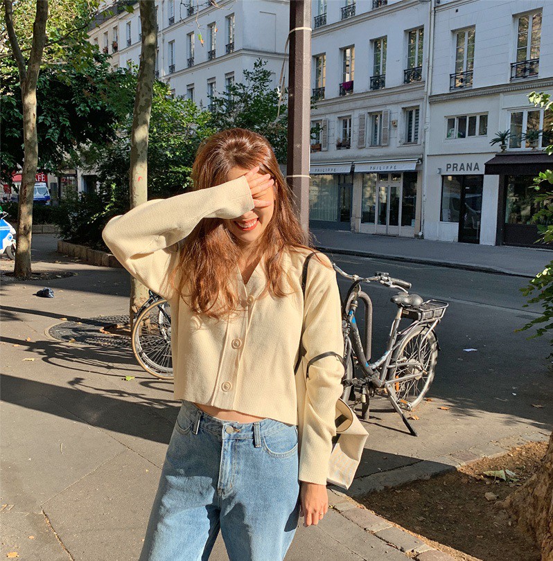 Cardigan thì có muôn kiểu nhưng đây mới là dáng áo đang hot nhất, diện lên sành điệu và hack được cả chục phân chiều cao - 6 Cardigan thì có muôn kiểu nhưng đây mới là dáng áo đang hot nhất, diện lên sành điệu và hack được cả chục phân chiều cao - 6