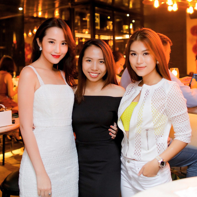 Đẳng cấp hot girl khi hẹn nhau 'xập xình': Lúc đi hết mình, lúc về có cả rổ ảnh thần thái ngút ngàn - 18 Đẳng cấp hot girl khi hẹn nhau 'xập xình': Lúc đi hết mình, lúc về có cả rổ ảnh thần thái ngút ngàn - 18