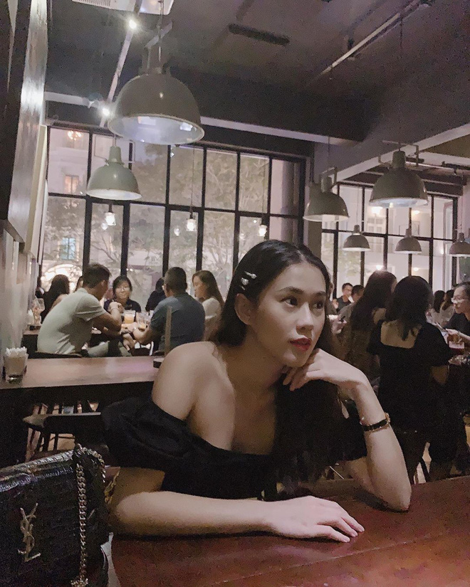 Đẳng cấp hot girl khi hẹn nhau 'xập xình': Lúc đi hết mình, lúc về có cả rổ ảnh thần thái ngút ngàn - 1 Đẳng cấp hot girl khi hẹn nhau 'xập xình': Lúc đi hết mình, lúc về có cả rổ ảnh thần thái ngút ngàn - 1