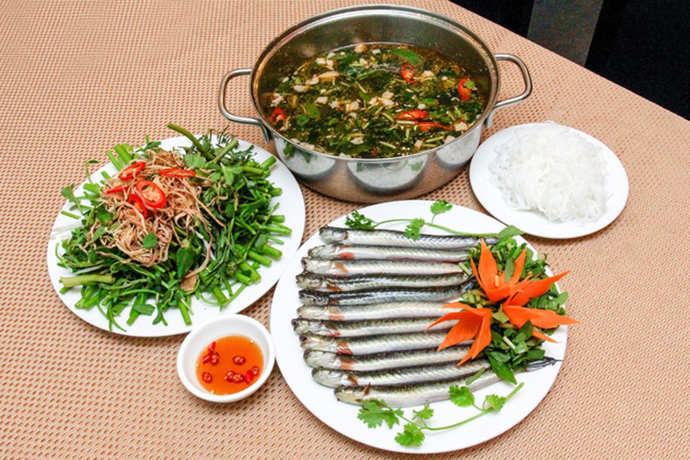 Có loại rau vị đắng chát, giá tới 100 ngàn/kg nhưng nhiều người vẫn 'tranh nhau' mua vì rất tốt cho não và hệ thần kinh - 1 Có loại rau vị đắng chát, giá tới 100 ngàn/kg nhưng nhiều người vẫn 'tranh nhau' mua vì rất tốt cho não và hệ thần kinh - 1