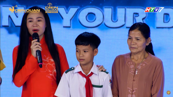 'Trùm' công ty Điền Quân lộ diện, tuyên bố kết thúc 'Hát mãi ước mơ' vì không đủ tiền, Trấn Thành hụt hẫng - 3 'Trùm' công ty Điền Quân lộ diện, tuyên bố kết thúc 'Hát mãi ước mơ' vì không đủ tiền, Trấn Thành hụt hẫng - 3