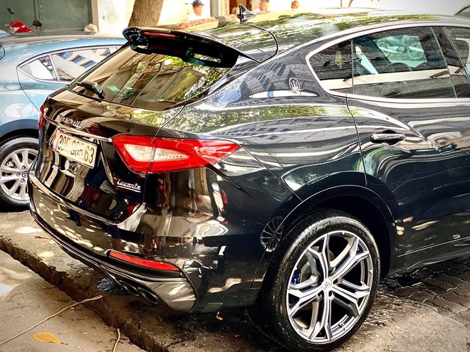 Maserati Levante Trofeo với động cơ siêu xe Ferrari đầu tiên về Việt Nam với giá 15 tỷ đồng - 3 Maserati Levante Trofeo với động cơ siêu xe Ferrari đầu tiên về Việt Nam với giá 15 tỷ đồng - 3