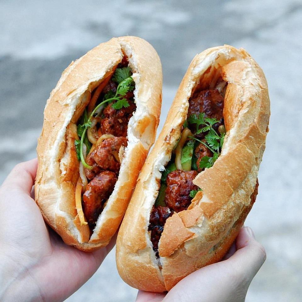 Chuyên gia rùng mình với loại bánh mì nóng giòn được tẩm 'hóa chất lạ' để nở to, chín nhanh hơn: Ăn nhiều cẩn thận biến đổi gen, mắc ung thư - 9 Chuyên gia rùng mình với loại bánh mì nóng giòn được tẩm 'hóa chất lạ' để nở to, chín nhanh hơn: Ăn nhiều cẩn thận biến đổi gen, mắc ung thư - 9