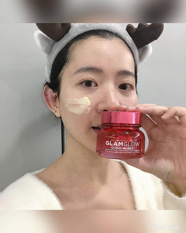 Còn trẻ thì không nói chứ ngoài 30 tuổi, chị em cần duy trì 7 thói quen để da đẹp ở hiện tại và trẻ mãi về sau - 2 Còn trẻ thì không nói chứ ngoài 30 tuổi, chị em cần duy trì 7 thói quen để da đẹp ở hiện tại và trẻ mãi về sau - 2