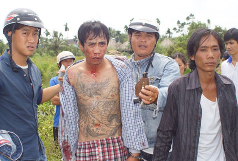 Vì sao 'hiệp sĩ' nổi tiếng Bình Dương nộp đơn xin nghỉ Đội Phòng chống tội phạm? Vì sao 'hiệp sĩ' nổi tiếng Bình Dương nộp đơn xin nghỉ Đội Phòng chống tội phạm?