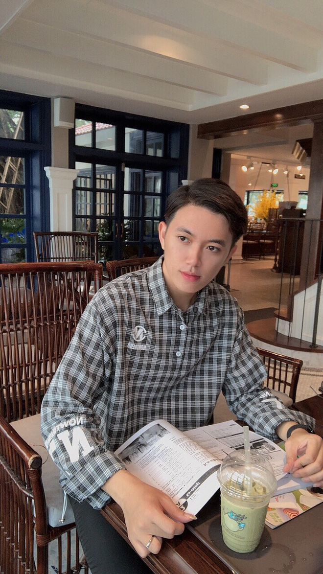 Thầy giáo tiếng Trung siêu cấp điển trai như oppa Hàn Quốc khiến hội chị em phát cuồng: Thông thạo 3 ngôn ngữ, start-up từ khi mới năm hai - 11 Thầy giáo tiếng Trung siêu cấp điển trai như oppa Hàn Quốc khiến hội chị em phát cuồng: Thông thạo 3 ngôn ngữ, start-up từ khi mới năm hai - 11