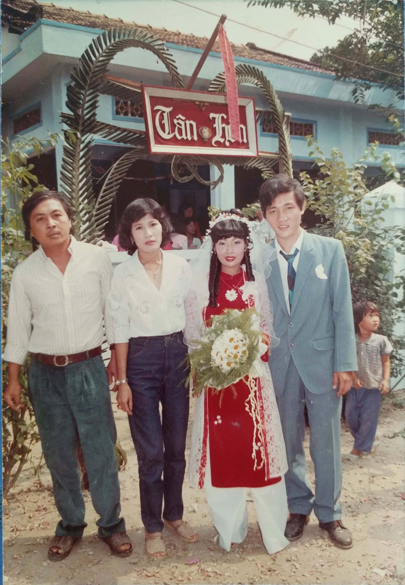 31 năm trước uống một cốc nước mía bên đường, người đàn ông mê luôn cô bán hàng, diễn một 'cú lừa' rồi thành công cưới về làm vợ - 6 31 năm trước uống một cốc nước mía bên đường, người đàn ông mê luôn cô bán hàng, diễn một 'cú lừa' rồi thành công cưới về làm vợ - 6