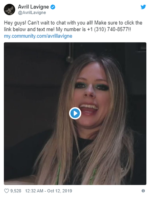 Vô tình trùng số điện thoại với nữ ca sĩ Avril Lavigne, thanh niên kêu cứu với dân mạng vì bị 'khủng bố' mỗi ngày - 1 Vô tình trùng số điện thoại với nữ ca sĩ Avril Lavigne, thanh niên kêu cứu với dân mạng vì bị 'khủng bố' mỗi ngày - 1
