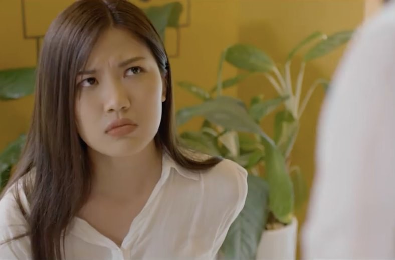 Trà (Hoa hồng trên ngực trái): Lần đầu bật mí pha đứt giày kinh điển, cắt tóc ngắn để thách thức bản thân chứ không phải vì thoát vai tiểu tam Trà (Hoa hồng trên ngực trái): Lần đầu bật mí pha đứt giày kinh điển, cắt tóc ngắn để thách thức bản thân chứ không phải vì thoát vai tiểu tam
