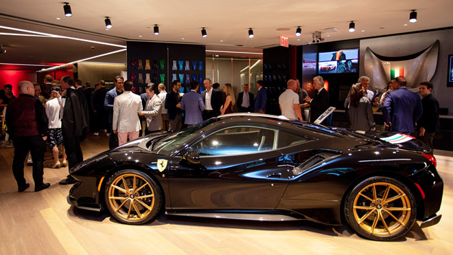 Cá nhân hóa siêu xe Ferrari - chẳng phải cứ có tiền là được - 1 Cá nhân hóa siêu xe Ferrari - chẳng phải cứ có tiền là được - 1