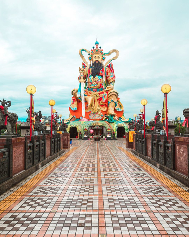 Nhìn loạt ảnh đẹp lộng lẫy của những ngôi đền châu Á này, dân mạng phải tự hỏi: Có thật ngoài đời ư? - 6 Nhìn loạt ảnh đẹp lộng lẫy của những ngôi đền châu Á này, dân mạng phải tự hỏi: Có thật ngoài đời ư? - 6