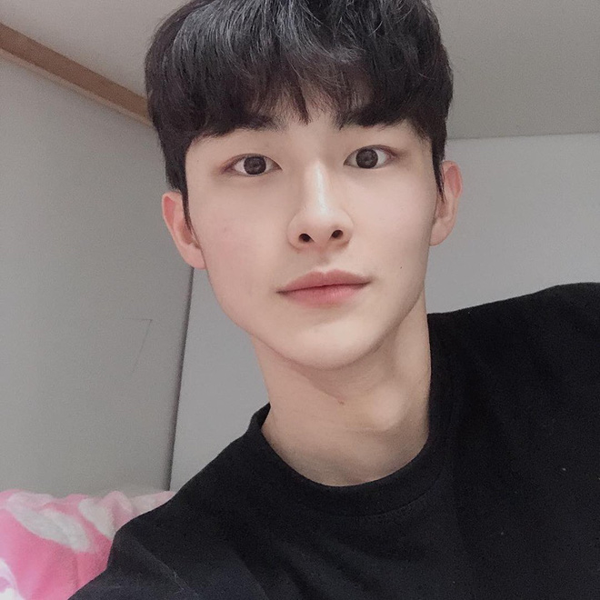 Hot boy mới nổi của Hàn Quốc và hành trình lột xác gây sốt: Dăm ba cái chuyện giảm cân ấy mà, xem anh đây! - 7 Hot boy mới nổi của Hàn Quốc và hành trình lột xác gây sốt: Dăm ba cái chuyện giảm cân ấy mà, xem anh đây! - 7