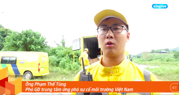 Clip: Gấp rút đặt màng lọc dầu thải, tiến hành nạo vét khu vực suối đầu nguồn của Nhà máy nước sông Đà - 3 Clip: Gấp rút đặt màng lọc dầu thải, tiến hành nạo vét khu vực suối đầu nguồn của Nhà máy nước sông Đà - 3