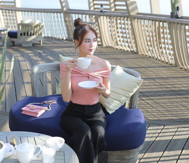 Phục Ninh Dương Lan Ngọc khi diện toàn những gam màu 'khó nhằn' mà vẫn đẹp không chê được chỗ nào - 5 Phục Ninh Dương Lan Ngọc khi diện toàn những gam màu 'khó nhằn' mà vẫn đẹp không chê được chỗ nào - 5