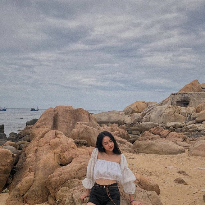 5 nữ sinh đã đẹp lại còn giỏi nức tiếng: Người là hotgirl IELTS 8.5, người gây náo loạn Hoa hậu Hoàn vũ, người lại là thủ khoa Đại học - 21 5 nữ sinh đã đẹp lại còn giỏi nức tiếng: Người là hotgirl IELTS 8.5, người gây náo loạn Hoa hậu Hoàn vũ, người lại là thủ khoa Đại học - 21