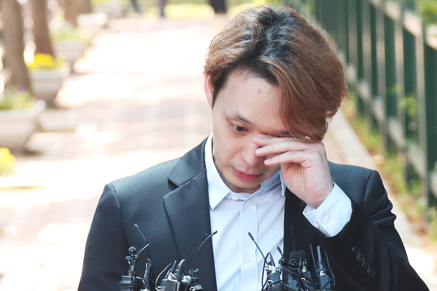 Những điểm trùng hợp kinh hoàng của showbiz Hàn năm 2009 và 2019: Lời nguyền 10 năm là có thật? - 17 Những điểm trùng hợp kinh hoàng của showbiz Hàn năm 2009 và 2019: Lời nguyền 10 năm là có thật? - 17