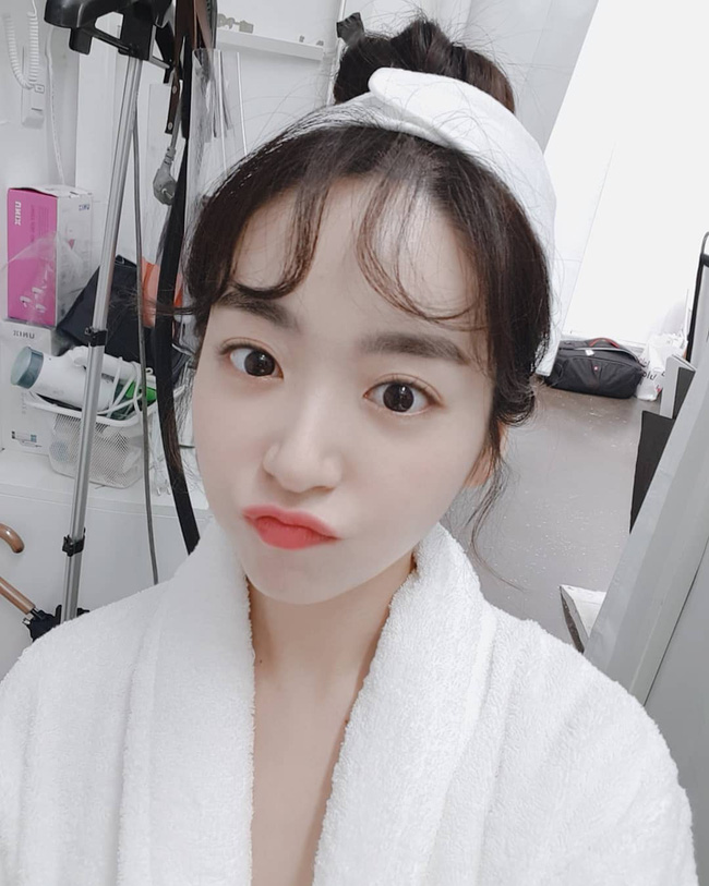 Bác sĩ coi 8 quan niệm skincare truyền miệng sau là vớ vẩn, khiến da chị em xấu tệ nếu nghe theo - 1 Bác sĩ coi 8 quan niệm skincare truyền miệng sau là vớ vẩn, khiến da chị em xấu tệ nếu nghe theo - 1