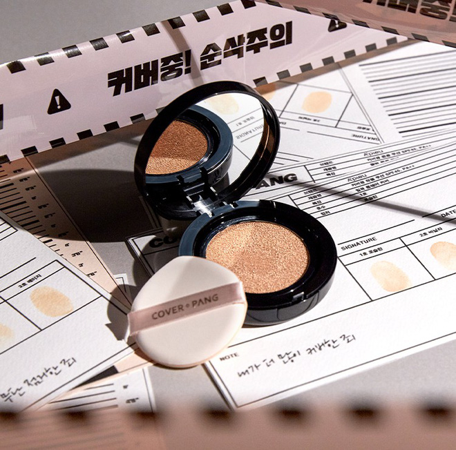 4 cushion Hàn đánh một phát là mờ thâm mụn, lỗ chân lông biến mất tiêu bạn nên tậu ngay cho mùa lạnh này 4 cushion Hàn đánh một phát là mờ thâm mụn, lỗ chân lông biến mất tiêu bạn nên tậu ngay cho mùa lạnh này
