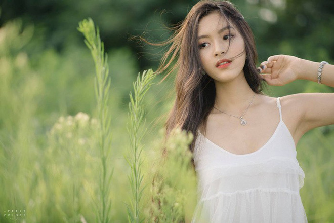 Nổi đình đám với ảnh áo dài hơn 10.000 like 2 năm trước, nàng thơ học đường Hải Phòng bây giờ ra sao? - 3 Nổi đình đám với ảnh áo dài hơn 10.000 like 2 năm trước, nàng thơ học đường Hải Phòng bây giờ ra sao? - 3