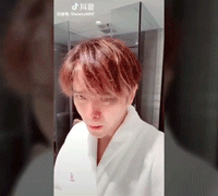 Được mệnh danh là 'nam thần kinh' của Cbiz, 'Lương Sơn Bá' La Chí Tường tiết lộ cách đối phó với bạo lực mạng khiến fan cười ngất - 3 Được mệnh danh là 'nam thần kinh' của Cbiz, 'Lương Sơn Bá' La Chí Tường tiết lộ cách đối phó với bạo lực mạng khiến fan cười ngất - 3