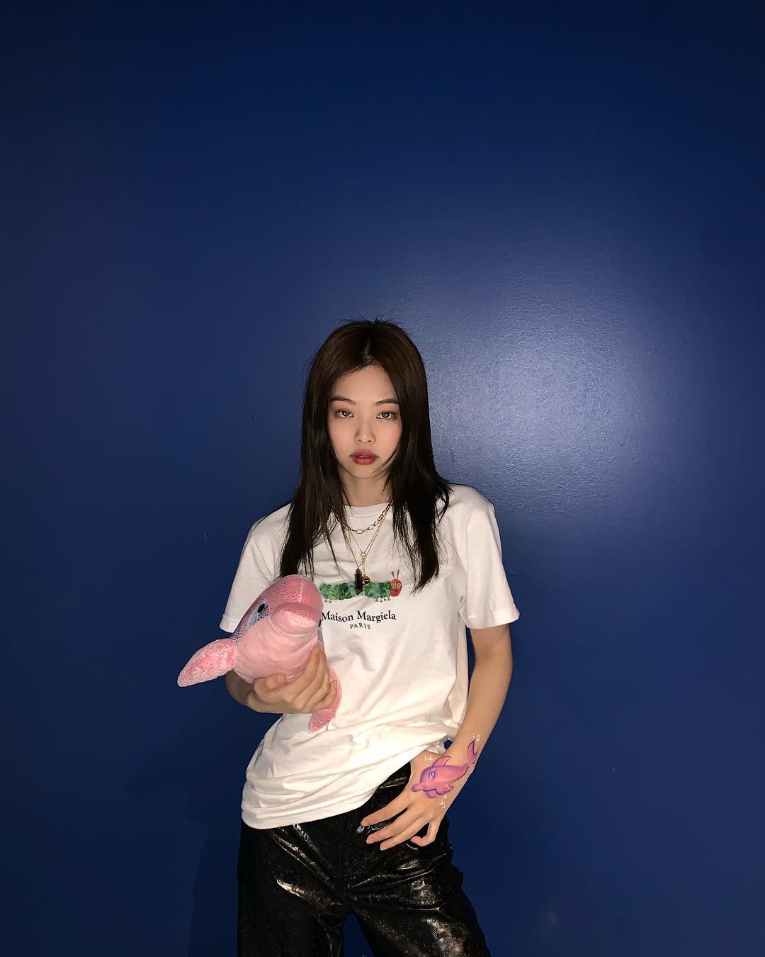 7 màu son làm nên diện mạo siêu xinh siêu sang của Jennie (BLACKPINK), ngắm rồi bạn sẽ muốn thử bằng hết - 4 7 màu son làm nên diện mạo siêu xinh siêu sang của Jennie (BLACKPINK), ngắm rồi bạn sẽ muốn thử bằng hết - 4