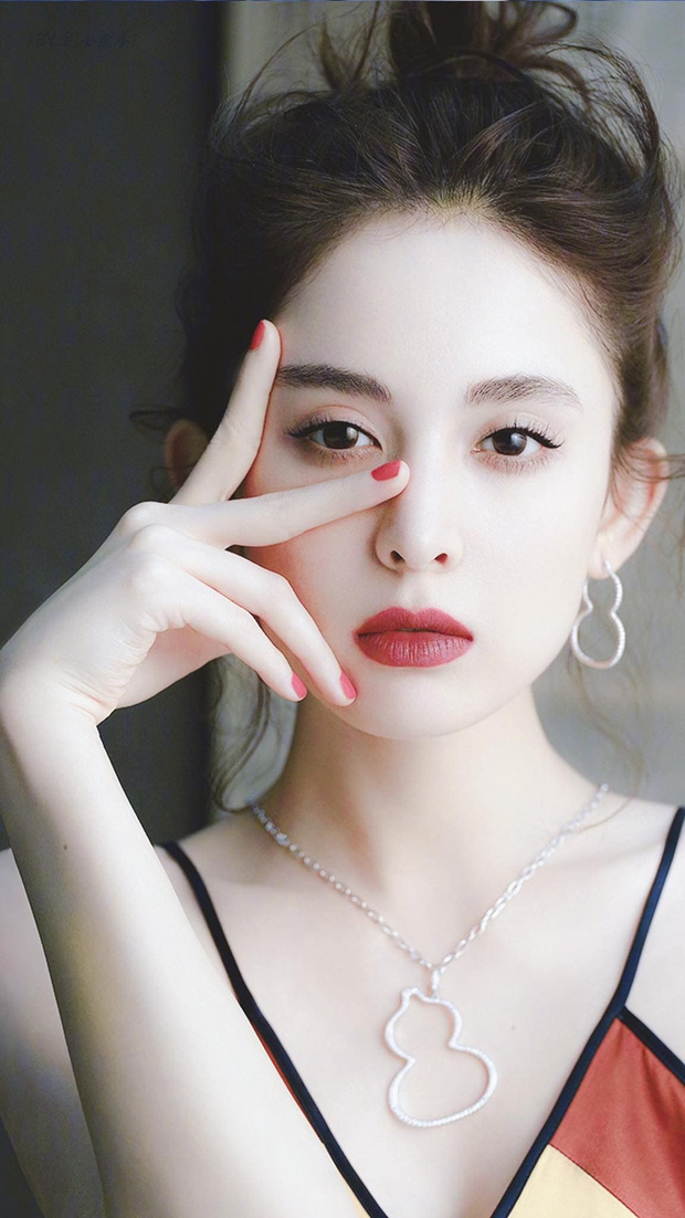 'Bạo lực mạng' tấn công Cbiz: Người dồn nén uất ức đến tự sát, kẻ xù lông chống trả trong tuyệt vọng - 13 'Bạo lực mạng' tấn công Cbiz: Người dồn nén uất ức đến tự sát, kẻ xù lông chống trả trong tuyệt vọng - 13