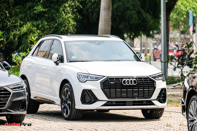 Xem trước Audi Q3 2020 chuẩn bị ra mắt khách Việt - đối thủ của BMW X1 và Volvo XC40 - 1 Xem trước Audi Q3 2020 chuẩn bị ra mắt khách Việt - đối thủ của BMW X1 và Volvo XC40 - 1