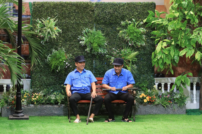Vắng Hoài Linh, dân mạng chê 'Ơn giời cậu đây rồi' nhạt nhẽo, Trấn Thành - Trường Giang cạn ý tưởng kịch bản - 4 Vắng Hoài Linh, dân mạng chê 'Ơn giời cậu đây rồi' nhạt nhẽo, Trấn Thành - Trường Giang cạn ý tưởng kịch bản - 4