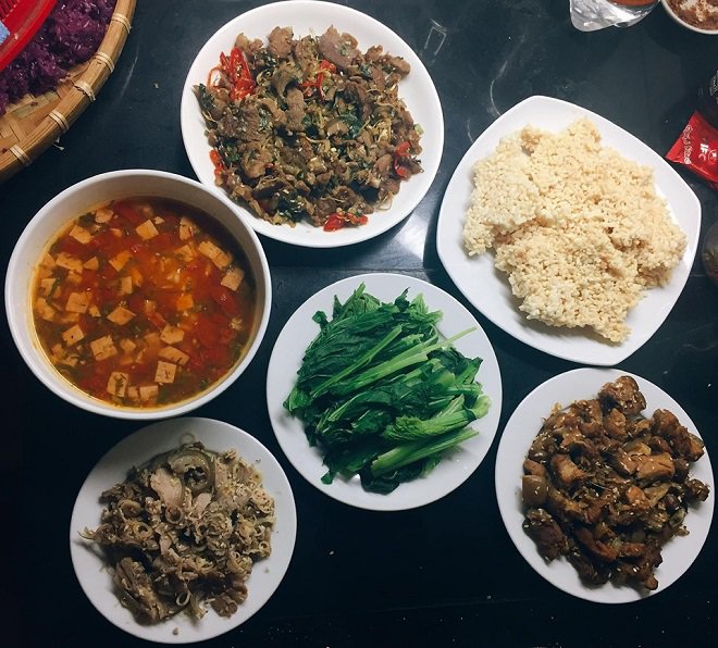 Khoe mâm cơm xa nhà chỉ 2 triệu/tháng, 10X miền núi khiến các đàn chị trầm trồ ngưỡng mộ - 16 Khoe mâm cơm xa nhà chỉ 2 triệu/tháng, 10X miền núi khiến các đàn chị trầm trồ ngưỡng mộ - 16