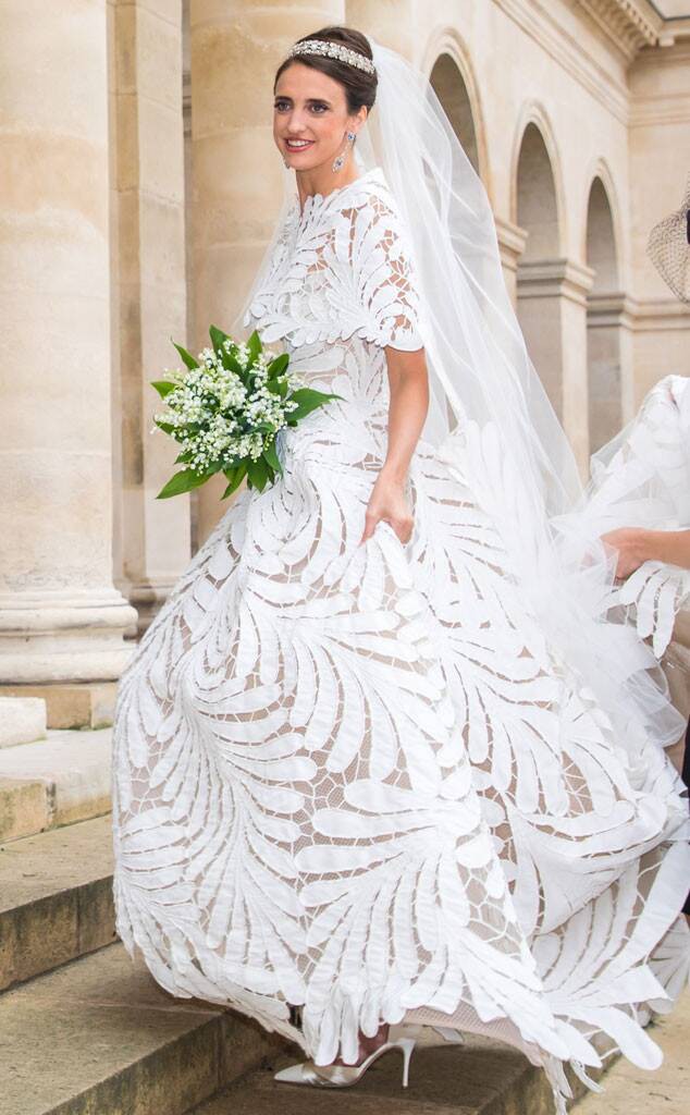 Vượt qua cả Kate Middleton hay Meghan Markle, đây chính là bộ váy cưới Hoàng gia sexy nhất mọi thời đại Vượt qua cả Kate Middleton hay Meghan Markle, đây chính là bộ váy cưới Hoàng gia sexy nhất mọi thời đại