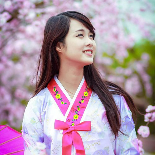 Dàn nữ sinh-hotgirl đình đám Hải Phòng: Người là du học sinh Mỹ, kẻ thành diễn viên viên có tiếng sau khi tốt nghiệp Đại học - 13 Dàn nữ sinh-hotgirl đình đám Hải Phòng: Người là du học sinh Mỹ, kẻ thành diễn viên viên có tiếng sau khi tốt nghiệp Đại học - 13