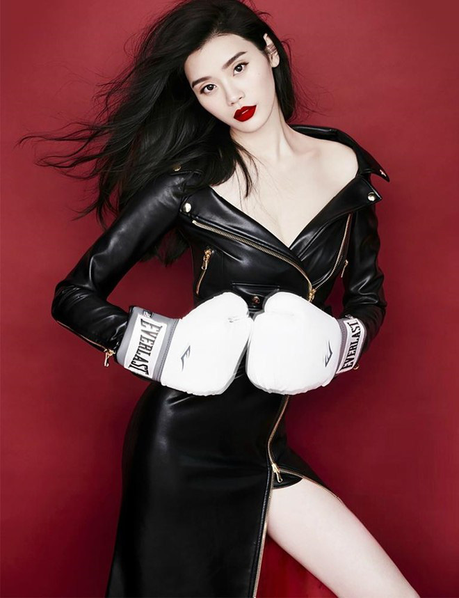 Ming Xi: Chân dài Victoria's Secret chiêu trò, đổi đời thành 'nàng dâu vàng' nhờ sinh cháu đích tôn cho gia tộc Macau quyền thế - 2 Ming Xi: Chân dài Victoria's Secret chiêu trò, đổi đời thành 'nàng dâu vàng' nhờ sinh cháu đích tôn cho gia tộc Macau quyền thế - 2