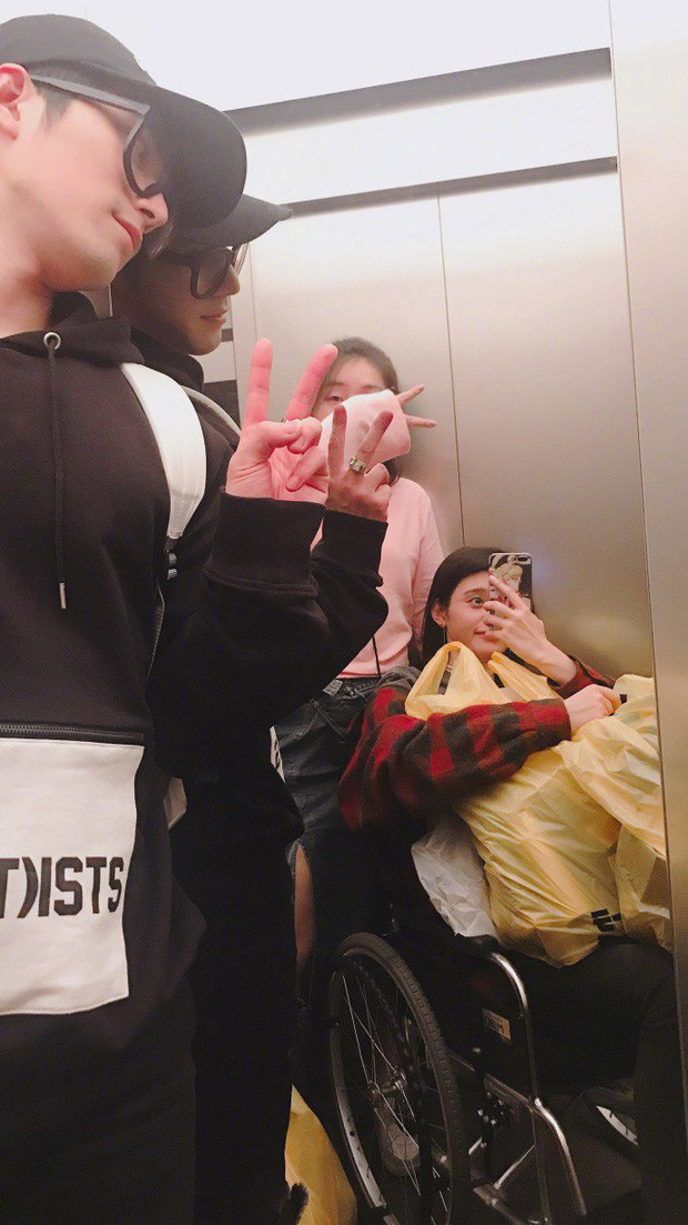Ming Xi: Chân dài Victoria's Secret chiêu trò, đổi đời thành 'nàng dâu vàng' nhờ sinh cháu đích tôn cho gia tộc Macau quyền thế - 9 Ming Xi: Chân dài Victoria's Secret chiêu trò, đổi đời thành 'nàng dâu vàng' nhờ sinh cháu đích tôn cho gia tộc Macau quyền thế - 9
