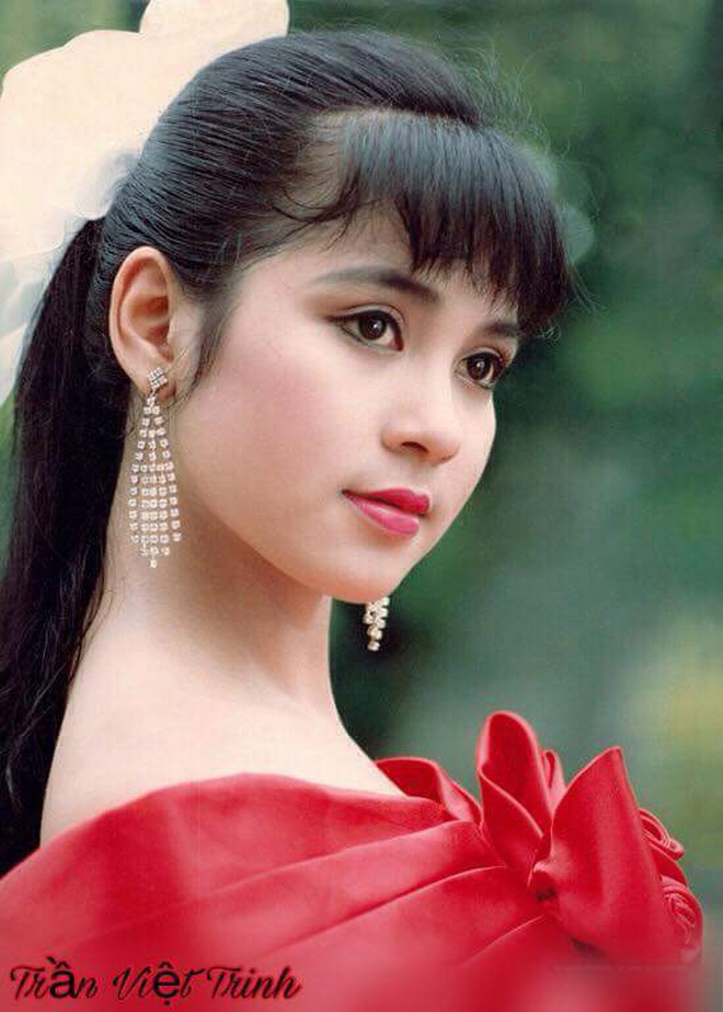 Đời tư sao 'Người đẹp Tây Đô' sau 23 năm: Người lận dận tình duyên, bị chồng đánh đập, người tự kết liễu ở đỉnh cao - 1 Đời tư sao 'Người đẹp Tây Đô' sau 23 năm: Người lận dận tình duyên, bị chồng đánh đập, người tự kết liễu ở đỉnh cao - 1