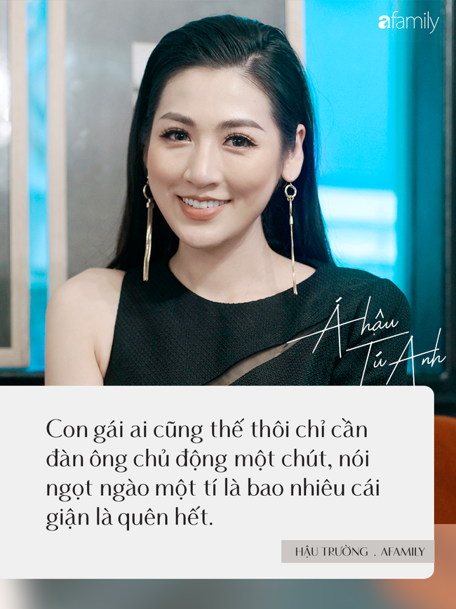 Á hậu Tú Anh trải lòng về cuộc sống làm vợ, làm mẹ sau 1 năm kết hôn: Ngày xưa chồng cực kỳ ham chơi, hai tháng đầu sau khi sinh con ngày nào cũng khóc - 2 Á hậu Tú Anh trải lòng về cuộc sống làm vợ, làm mẹ sau 1 năm kết hôn: Ngày xưa chồng cực kỳ ham chơi, hai tháng đầu sau khi sinh con ngày nào cũng khóc - 2